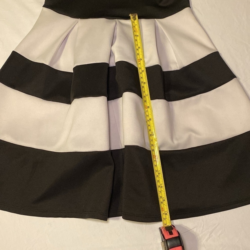 The Vintage Shop Black and White Skater Mini Dress Size Medium EUC - Picture 8 of 10